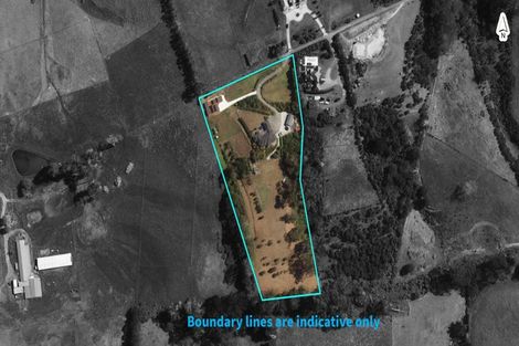 Photo of property in 94c Pomona Road, Kumeu, 0891