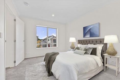 Photo of property in 8 George Mcwhirter Avenue, Massey, Auckland, 0614