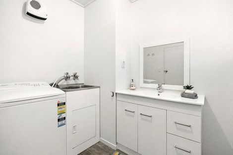 Photo of property in 17b Bradshaw Street, South Dunedin, Dunedin, 9012