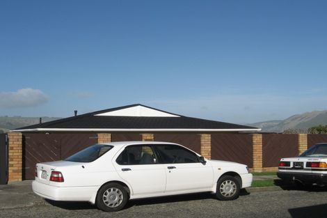 Photo of property in 15 Pennant Grove, Titahi Bay, Porirua, 5022