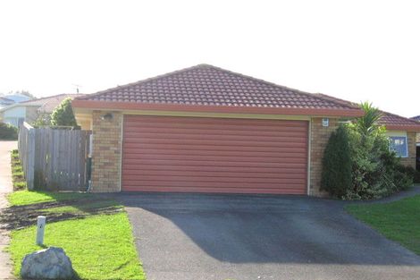 Photo of property in 51 Kath Hopper Drive, Orewa, 0931
