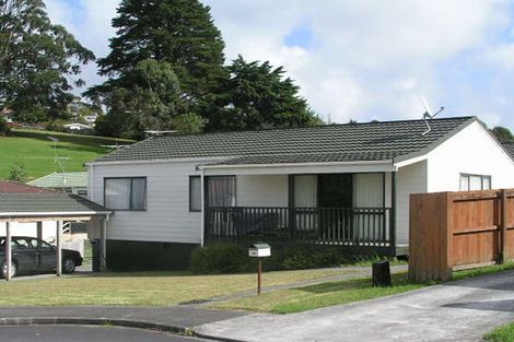 Photo of property in 29 Loughanure Place, Massey, Auckland, 0614