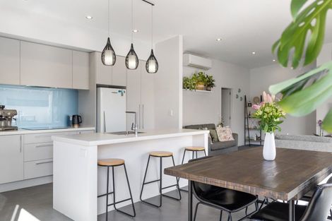 Photo of property in 8 Selliera Place, Papamoa Beach, Papamoa, 3118