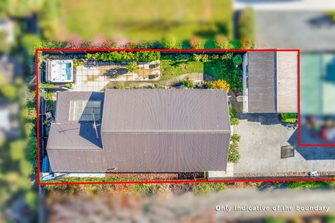 Photo of property in 24 Riverview Street, Beckenham, Christchurch, 8023