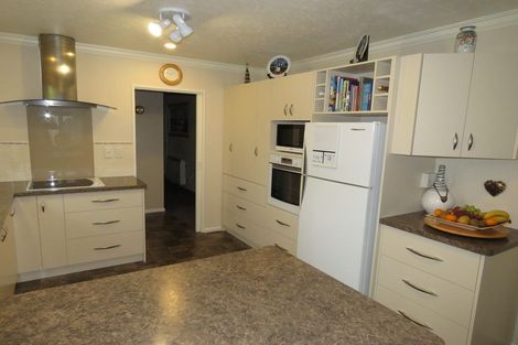 Photo of property in 51 Vogel Place, Waikiwi, Invercargill, 9810