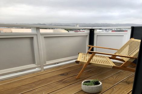 Photo of property in Pirie Street Townhouses, 11/35u Pirie Street, Mount Victoria, Wellington, 6011
