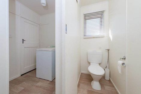 Photo of property in 100 Wordsworth Road, Manurewa, Auckland, 2102