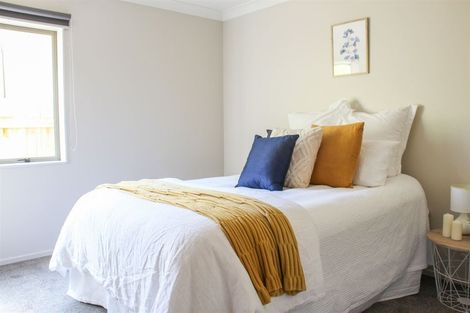 Photo of property in 24 Erlestoke Crescent, Churton Park, Wellington, 6037