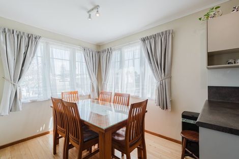 Photo of property in 18 Carrington Avenue, Hillcrest, Hamilton, 3216