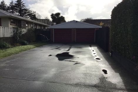 Photo of property in 2/58 Brookside Terrace, Bryndwr, Christchurch, 8053