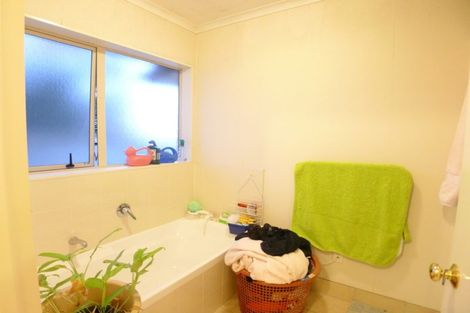 Photo of property in 3 Hawkley Close, Flat Bush, Auckland, 2019