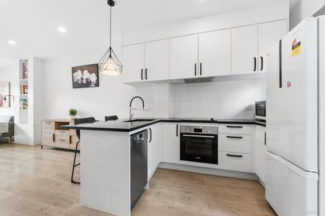 Photo of property in 2/46 Te Kanawa Crescent, Henderson, Auckland, 0610