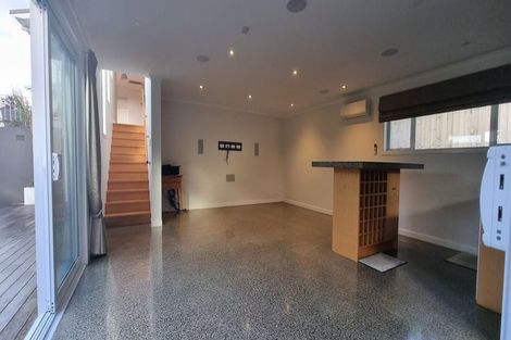 Photo of property in 17 Bevyn Street, Castor Bay, Auckland, 0620