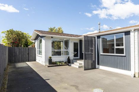 Photo of property in 1/216 Waimairi Road, Ilam, Christchurch, 8041