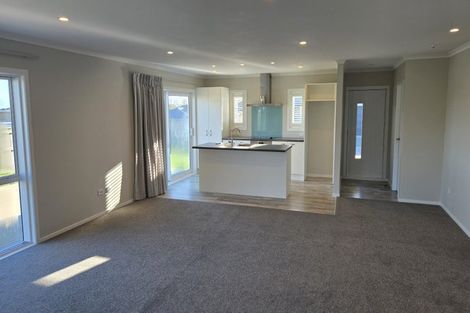 Photo of property in 33 Matenga Street, Waikanae, 5036