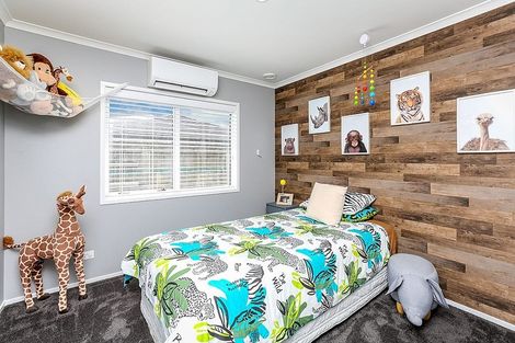 Photo of property in 3 Keene Drive, Bell Block, New Plymouth, 4312