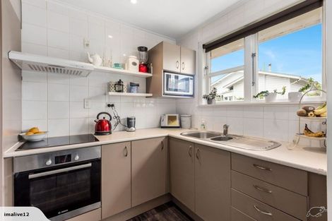 Photo of property in 28f2-a Ararino Street, Trentham, Upper Hutt, 5018