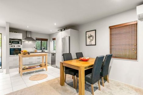 Photo of property in 11/48 Schnapper Rock Road, Schnapper Rock, Auckland, 0632