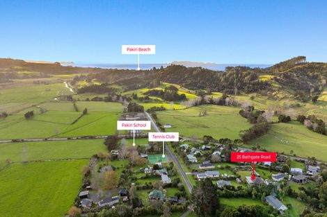 Photo of property in 25 Bathgate Road, Pakiri, Wellsford, 0972