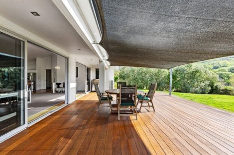 Photo of property in 30 Waipuka Road, Waimarama, Havelock North, 4294