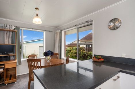 Photo of property in 61 Queen Street, Te Puke, 3119