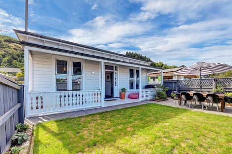 Photo of property in 129 Milton Street, The Wood, Nelson, 7010
