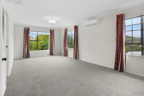 Photo of property in 1/37 Bracken Road, Paparangi, Wellington, 6037