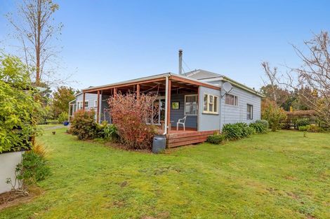 Photo of property in 5 Thor Street, Norsewood, 4974