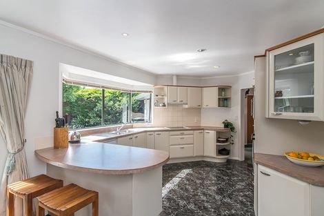 Photo of property in 11 Hurworth Grove, Waikanae, 5036