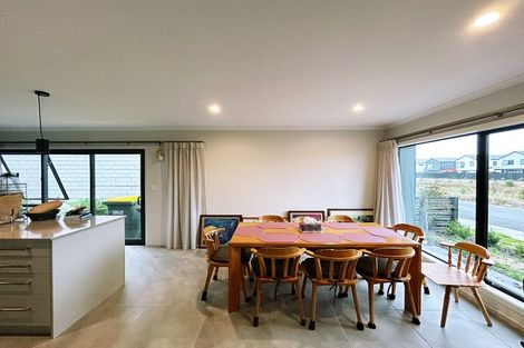 Photo of property in 18 Cogar Terrace, Chartwell, Hamilton, 3210