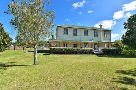 Photo of property in 14 Nelson Street, Helensville, 0800