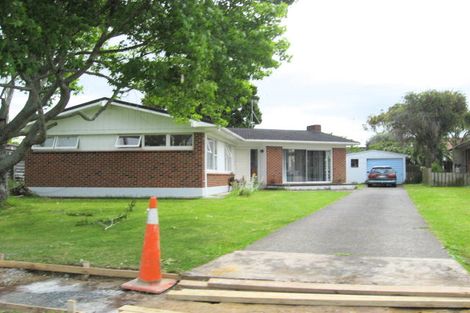 Photo of property in 10 Lynette Place, Mangere, Auckland, 2022