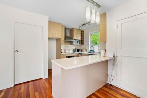 Photo of property in 40 Taurus Crescent, Beach Haven, Auckland, 0626