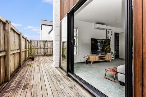 Photo of property in 22u2 Campbell Street, Frankton, Hamilton, 3204