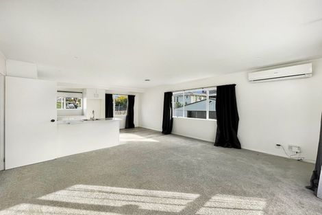 Photo of property in 1/12 Brookfield Road, Te Atatu Peninsula, Auckland, 0610