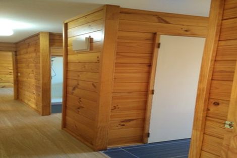Photo of property in 1/3 Manutara Avenue, Forrest Hill, Auckland, 0620