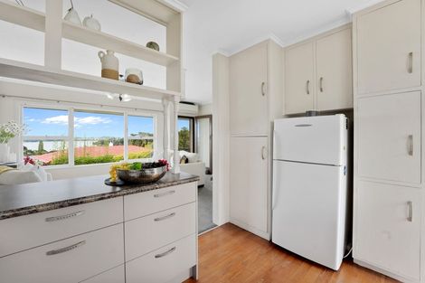 Photo of property in 4/60 Church Street, Northcote Point, Auckland, 0627