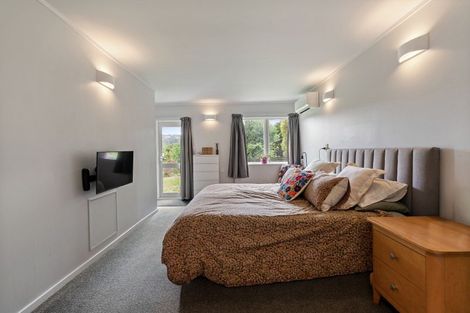 Photo of property in 3/49 Mandalay Terrace, Khandallah, Wellington, 6035