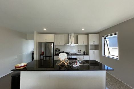 Photo of property in 13 Treestump Road, Takanini, 2112