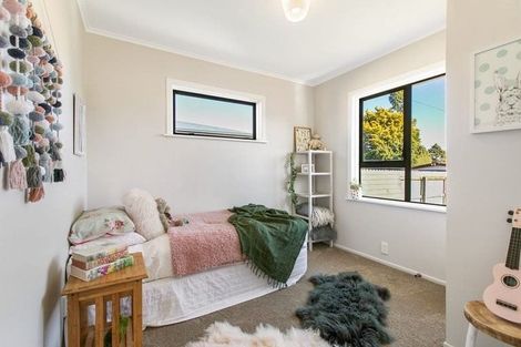 Photo of property in 36 Alma Crescent, Papakura, 2110