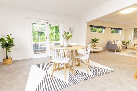 Photo of property in 34 Glanmire Road, Newlands, Wellington, 6037