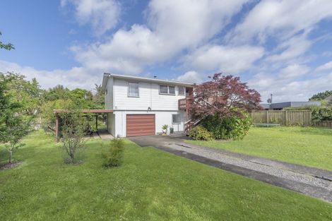 Photo of property in 13 Booker Place, Weymouth, Auckland, 2103