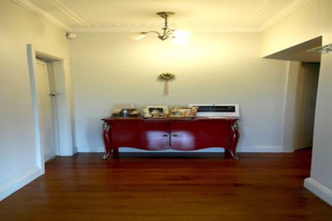 Photo of property in 35 Memorial Avenue, Ilam, Christchurch, 8053