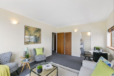 Photo of property in Hobson Court Flats, 66/70u Hobson Street, Thorndon, Wellington, 6011