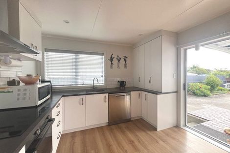 Photo of property in 20 Jull Crescent, Waipukurau, 4200