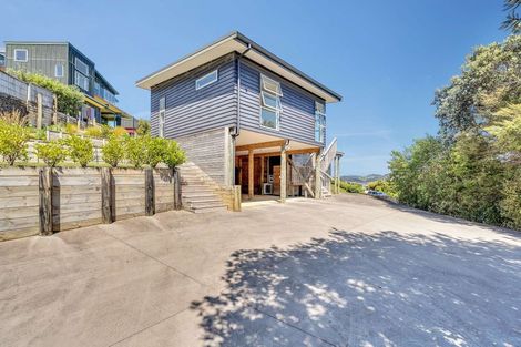 Photo of property in 21 Centennial Drive, Whitianga, 3510