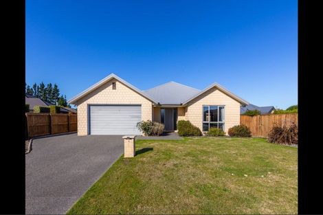 Photo of property in 19 Donatello Drive, Rolleston, 7614