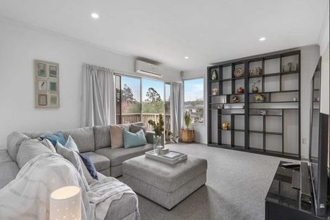 Photo of property in 62 Hellyers Street, Birkdale, Auckland, 0626