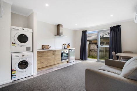 Photo of property in 47u4 Cameron Road, Hamilton East, Hamilton, 3216