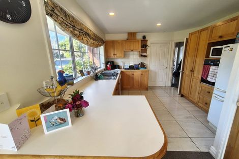 Photo of property in 6 Brookford Place, Westmorland, Christchurch, 8025